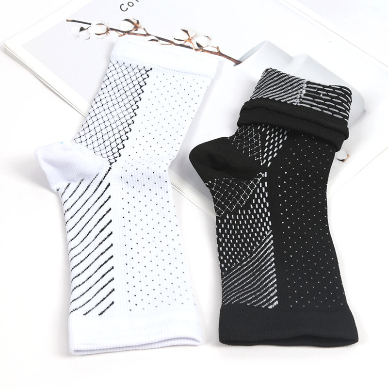 Alleviation Knöchelgelenkstütz – Ankle Brace Sock Bewertung und Preis