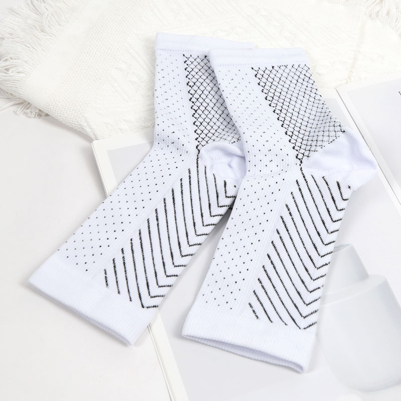 Alleviation Knöchelgelenkstütz – Ankle Brace Sock Bewertung und Preis