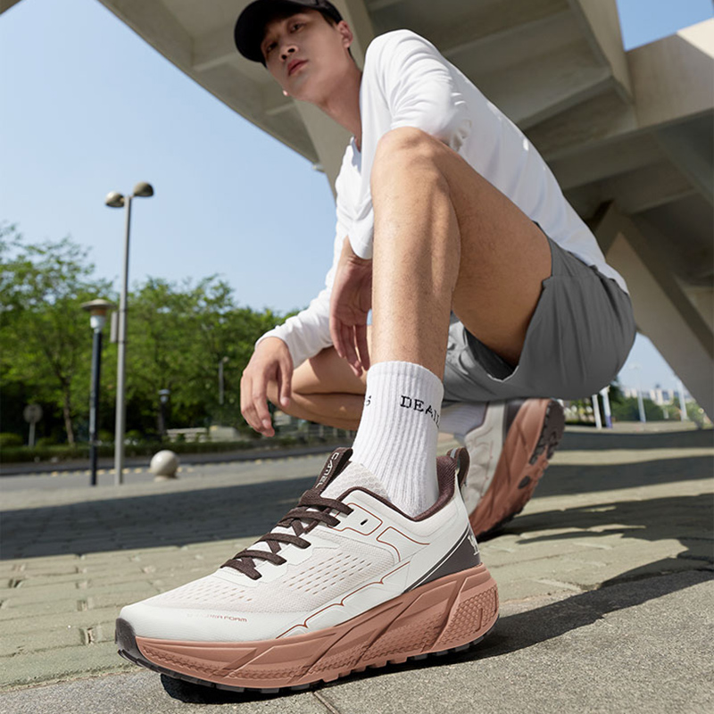 Godlen Camel Sport Laufschuhe  – New Balance Shoes 9060 Bewertung und Preis